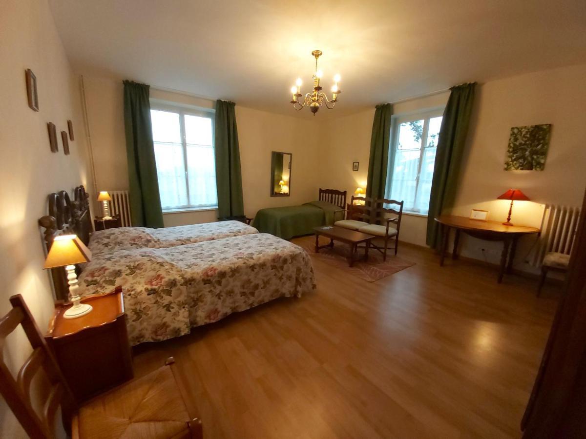 Maison D'Hotes Le Chateau De Puxe Eksteriør billede