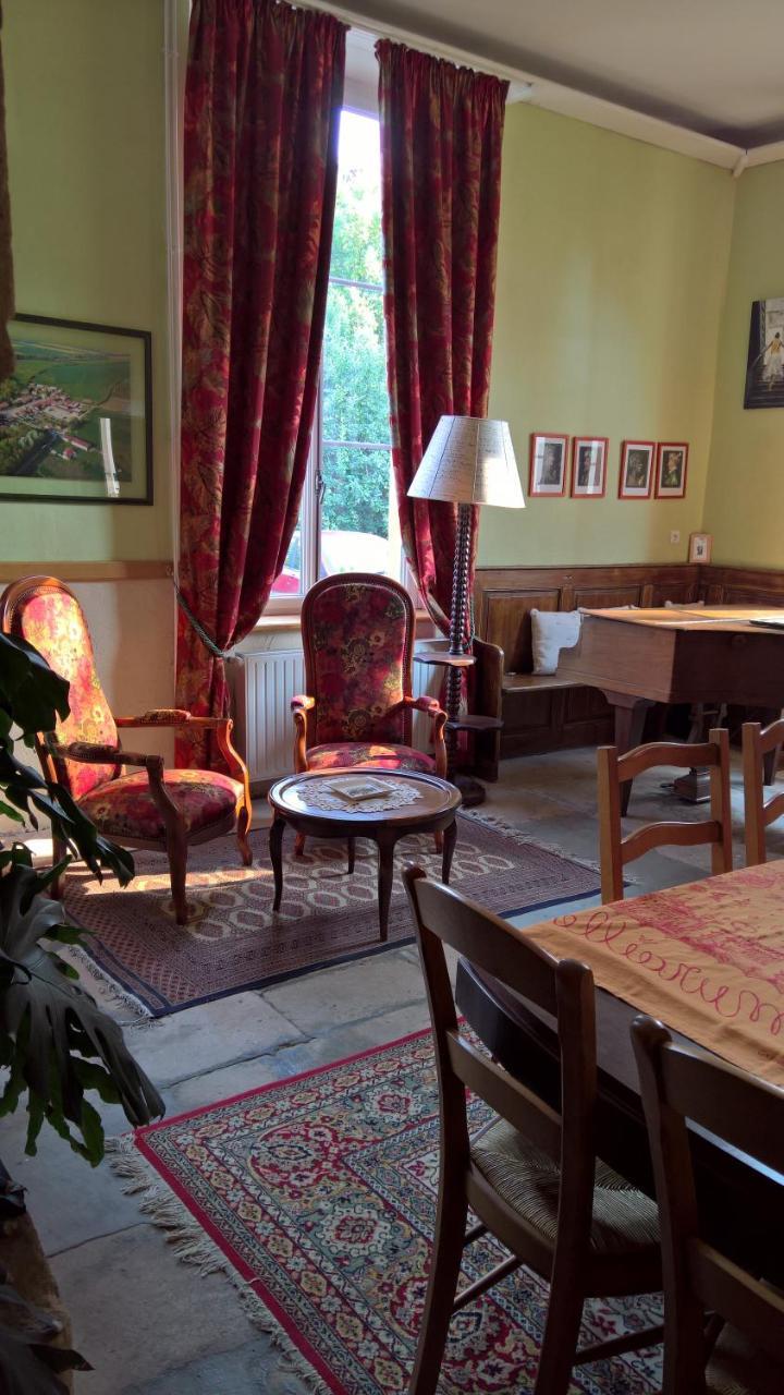Maison D'Hotes Le Chateau De Puxe Eksteriør billede
